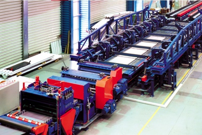 Helautomatisk SIN Beam Machine produksjonslinje for korrugerte stålbjelker